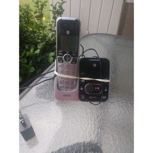 AT&T Cordless Digital Answering System w/ Caller ID/ Call Waiting CRL32102